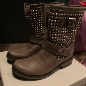 Steven madden boots